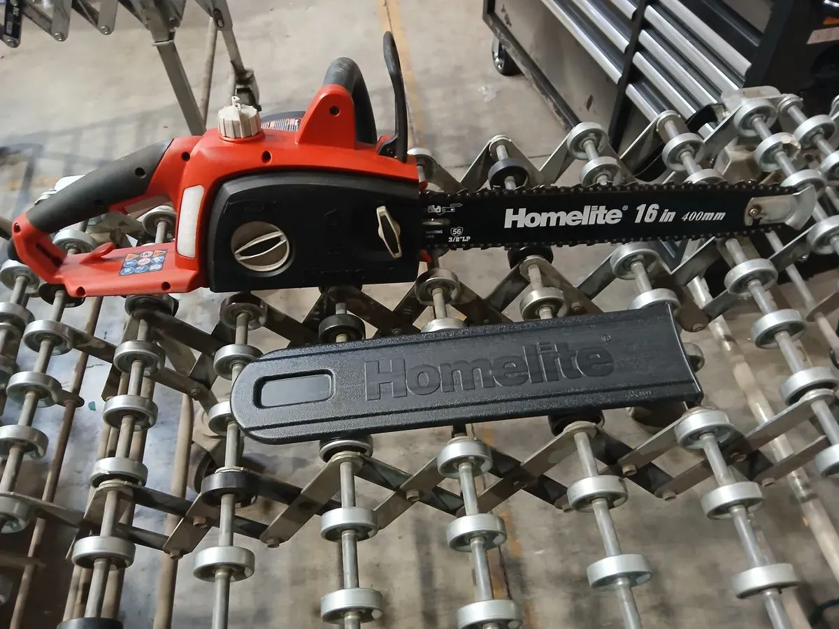 Homelite 16 in. 12 Amp Electric Chainsaw - image 2