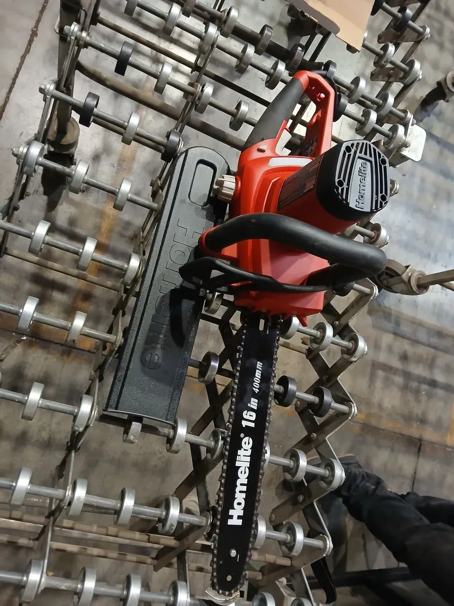 Homelite 16 in. 12 Amp Electric Chainsaw - image 3
