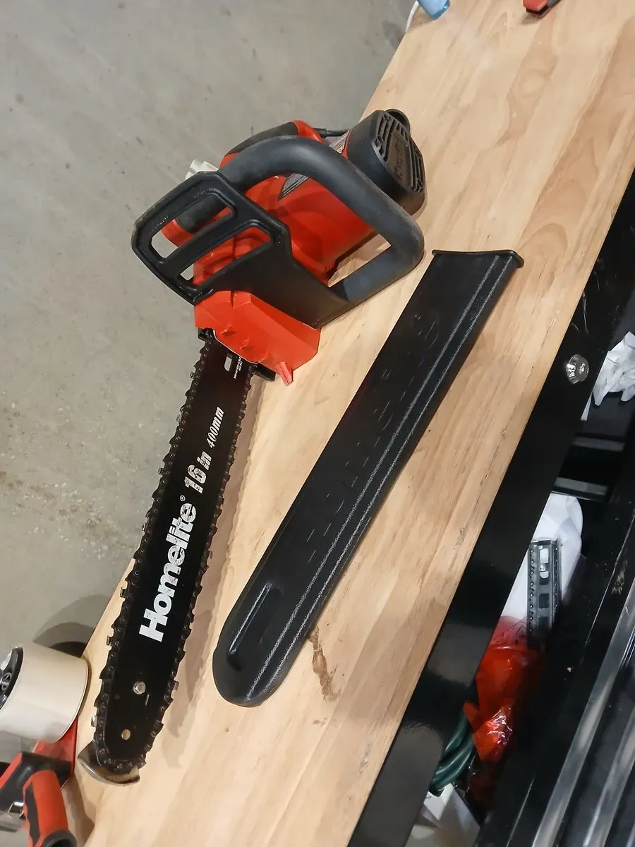 Homelite 16-Inch Electric Chainsaw - image 1