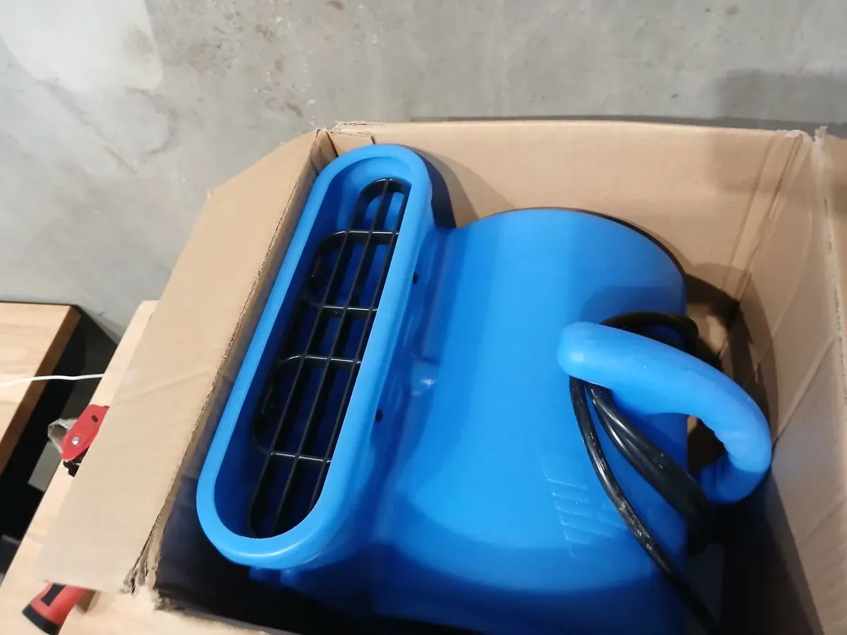 B-Air 1/4 HP Air Mover Blower Fan for Water Damage Restoration Carpet Dryer Floor Home and Plumbing Use in Blue - image 2