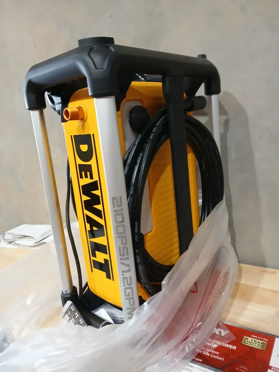 DEWALT 2100 PSI 1.2 GPM 13 Amp Cold Water Electric Pressure Washer with Internal Equipment Storage - image 3