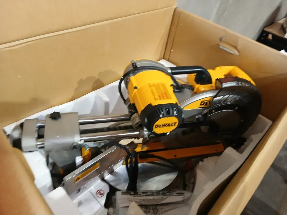 DEWALT 15 Amp Corded 12 in. Double Bevel Sliding Compound Miter Saw with XPS technology, Blade Wrench and Material Clamp - image 3