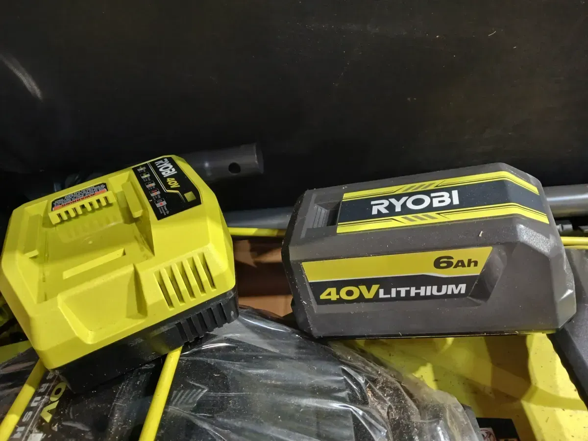 RYOBI 40V HP Brushless 20 in. Cordless Battery Walk Behind Push Lawn Mower with 6.0 Ah Battery and Charger - image 4
