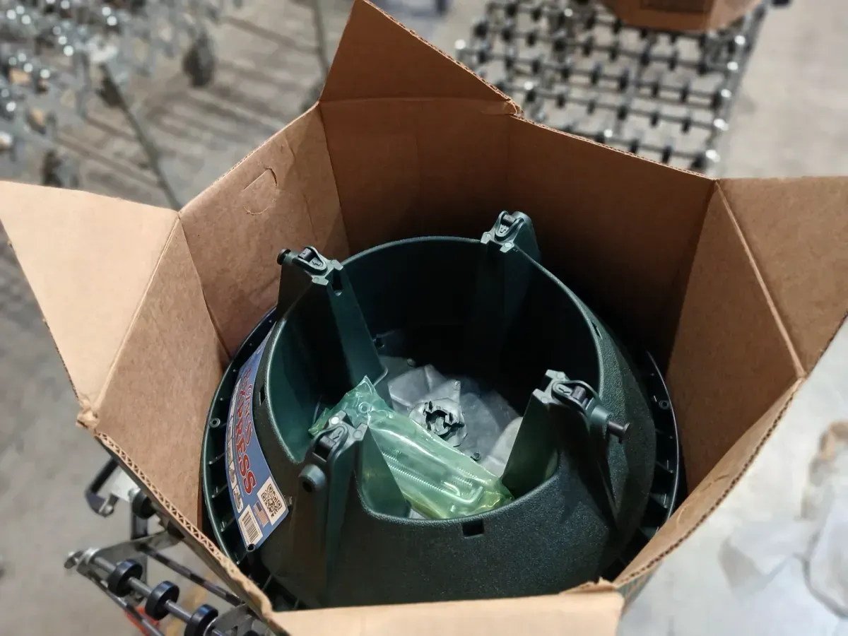 GE 1.6 cu. ft. Over-the-Range Microwave in Stainless Steel - image 3