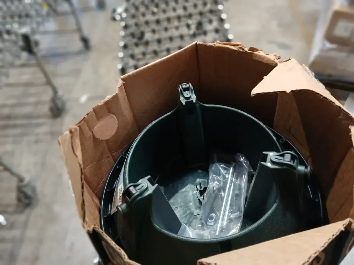 GE 1.6 cu. ft. Over-the-Range Microwave in Stainless Steel - image 3