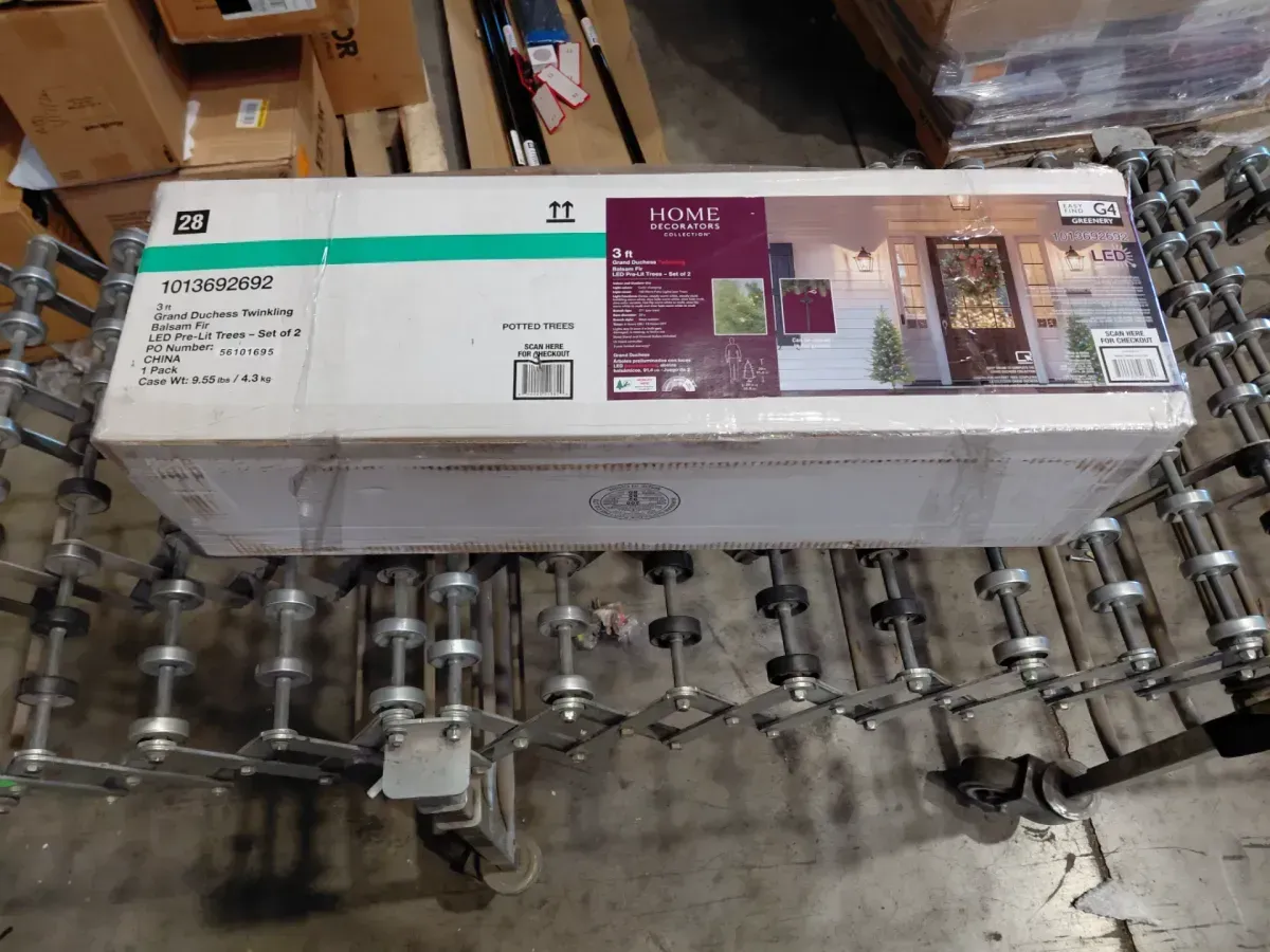 3 ft. Grand Duchess Twinkling Balsam Fir LED Pre-Lit Artificial Trees G4 - image 3