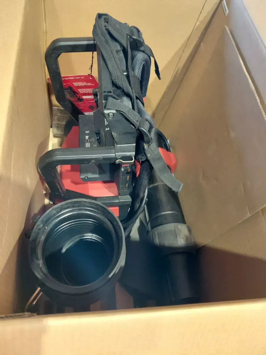 Milwaukee M18 FUEL 155 MPH 650 CFM 18-Volt Lithium-Ion Brushless Cordless Dual Battery Backpack Blower (Tool Only) - image 3