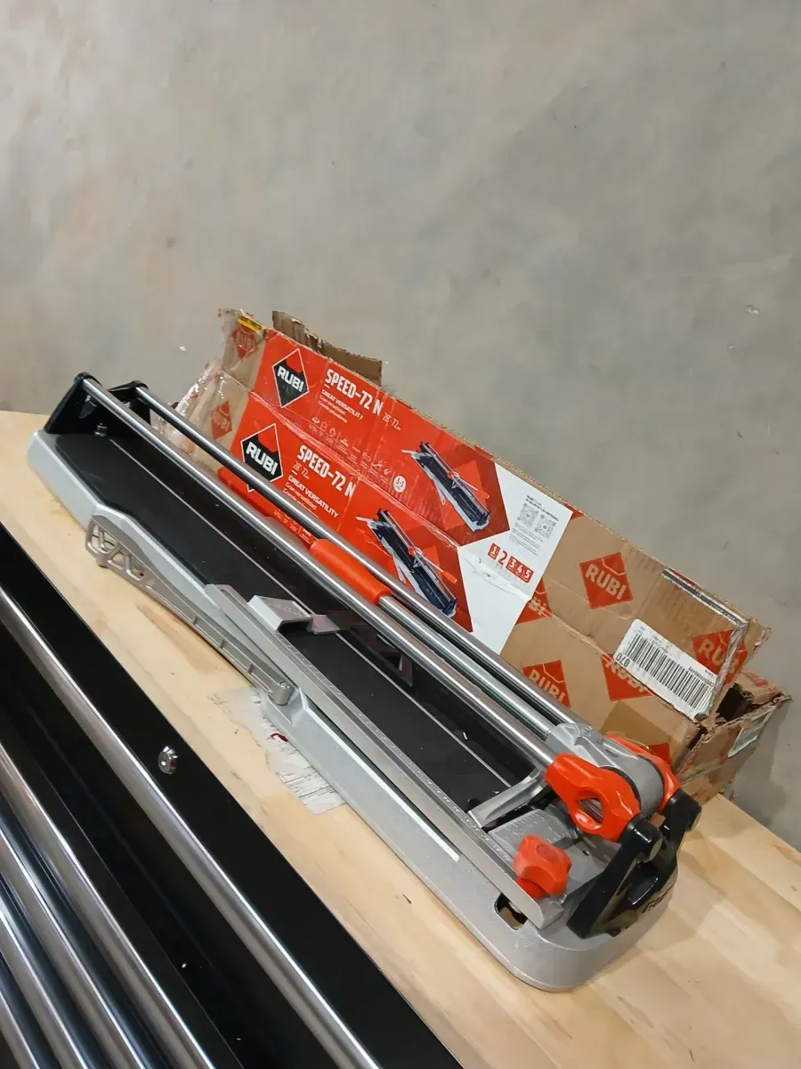Rubi Speed 72 N 28 in. Tile Cutter with Tungsten Carbide Blade and Replacement Blade - image 3