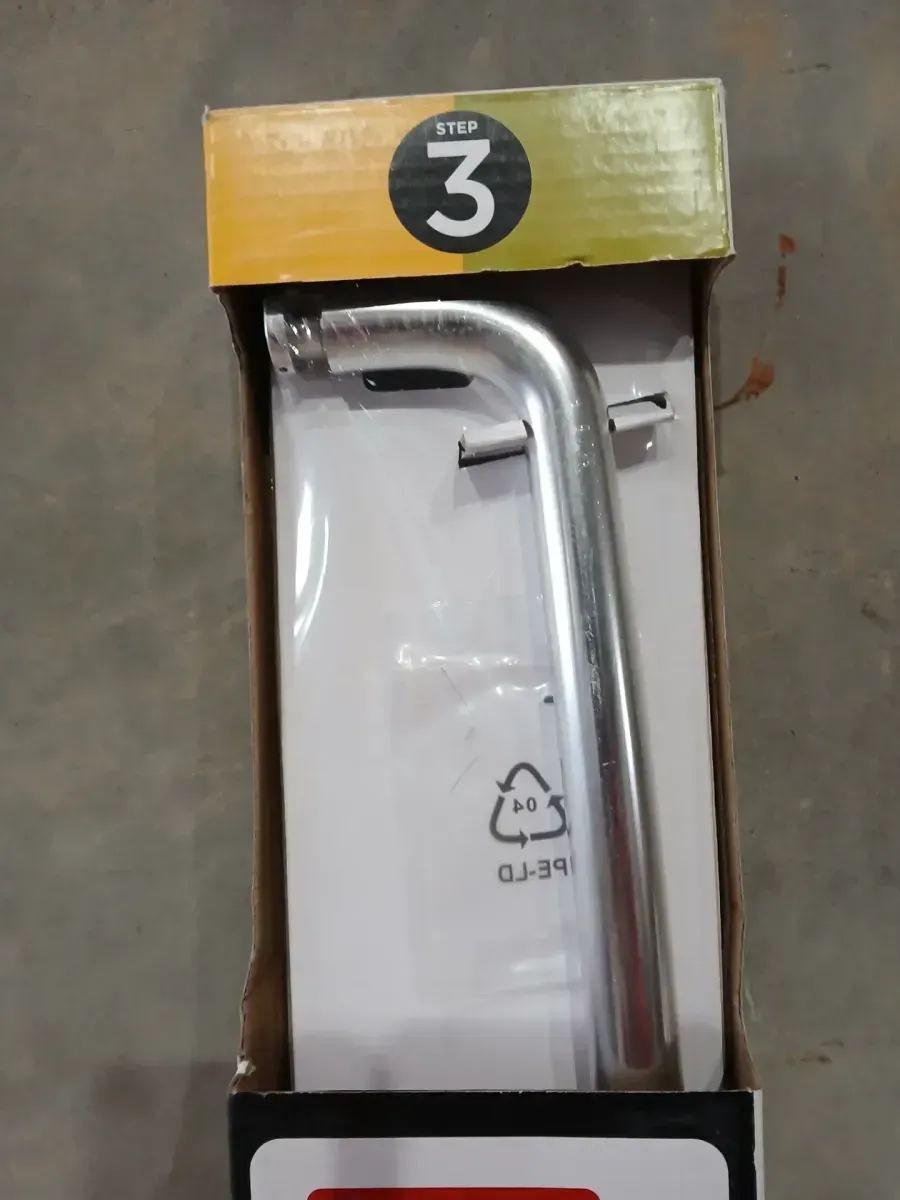 Delta Simplicity 20 in. Sliding Shower and Bathtub Door Handles in Chrome - image 3