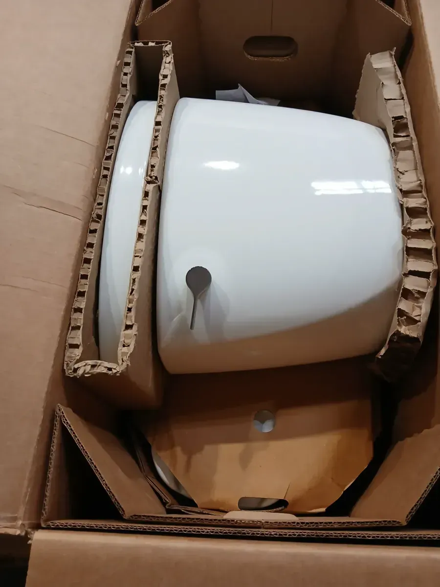KOHLER Pure Wash E580 Elongated Electric Bidet Seat in White - image 3