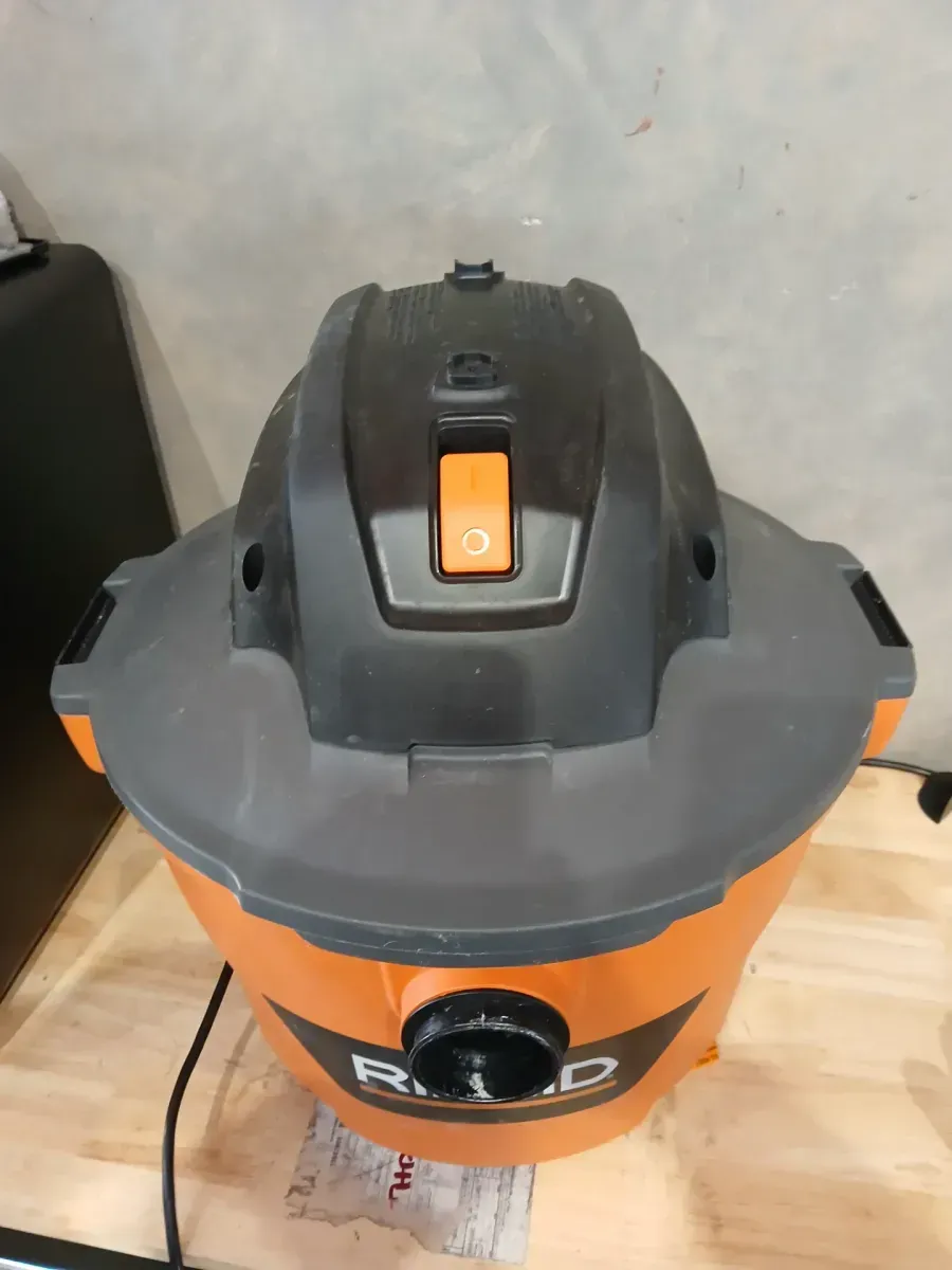 RIDGID 9 Gal. 4.25 Peak HP NXT Shop Vacuum Wet Dry Vac with General Debris Filter - image 3