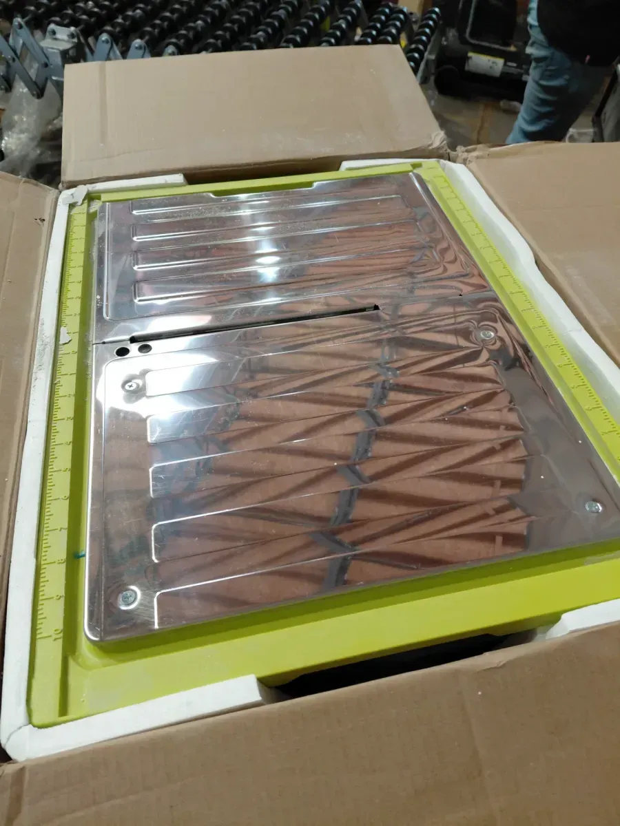 RYOBI 4.8 -Amps 7 in. Blade Corded Tabletop Wet Tile Saw - image 2