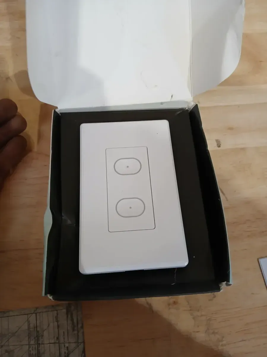 LIFX Smart Wi-Fi Connected White Touch Light Switch for Dimmable 210W LED and 650W Incandescent Bulbs, Single-Pole 2-Buttons - image 2