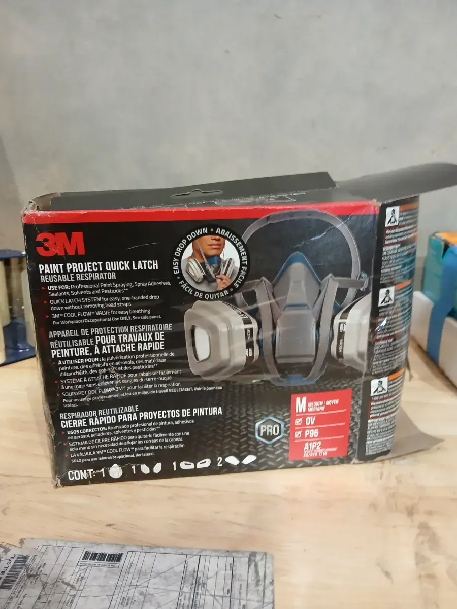 3M Paint Project Quick Latch Reusable Respirator 6502QL, OV/P95 - image 2