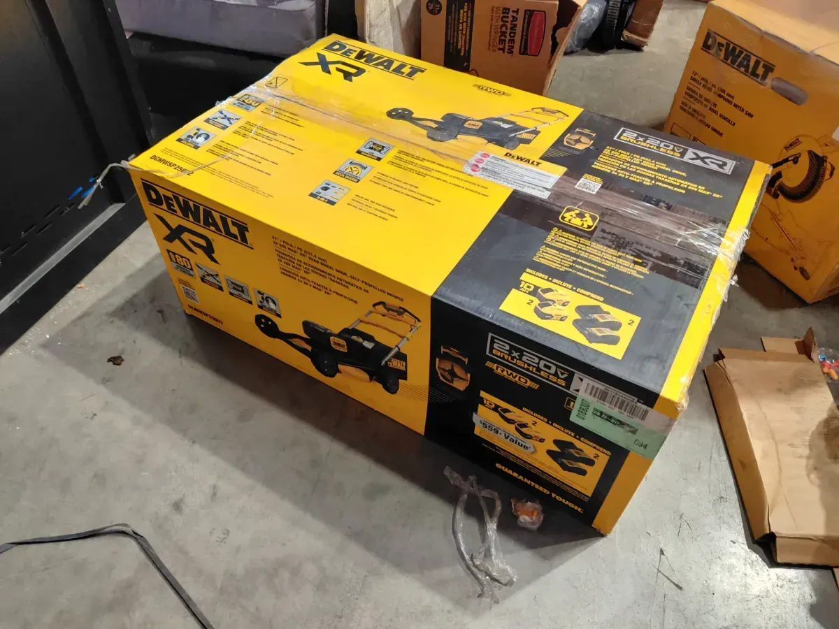 DEWALT 2x20V MAX 21 in. Cordless Battery Powered Self Propelled Lawn Mower Kit with (2) 10 Ah Batteries and Chargers - image 2