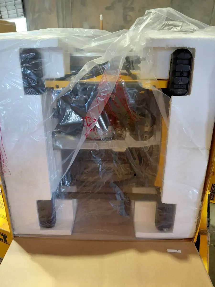 DEWALT 15 Amp Corded 8-1/4 in. Compact Portable Jobsite Tablesaw (Stand Not Included) - image 3