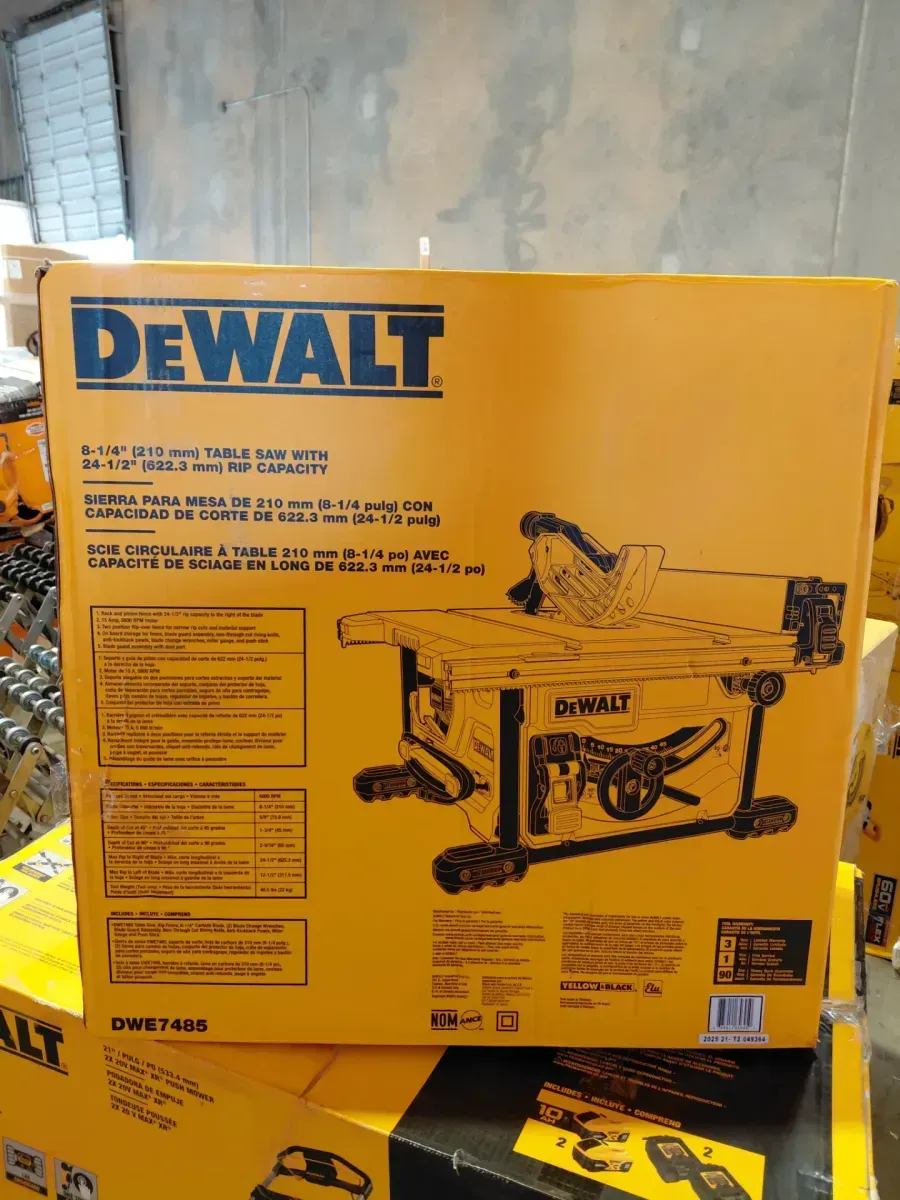 DEWALT 15 Amp Corded 8-1/4 in. Compact Portable Jobsite Tablesaw (Stand Not Included) - image 4