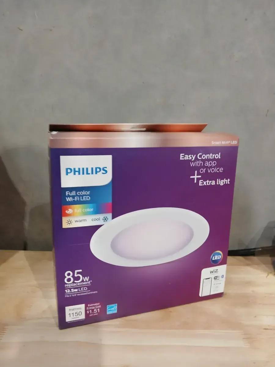 Philips 5 in. /6 in. Integrated LED Color Changing 85-Watt Equivalent Dimmable Smart Wi-Fi Wiz Recessed Light Kit (1-Pack) - image 2
