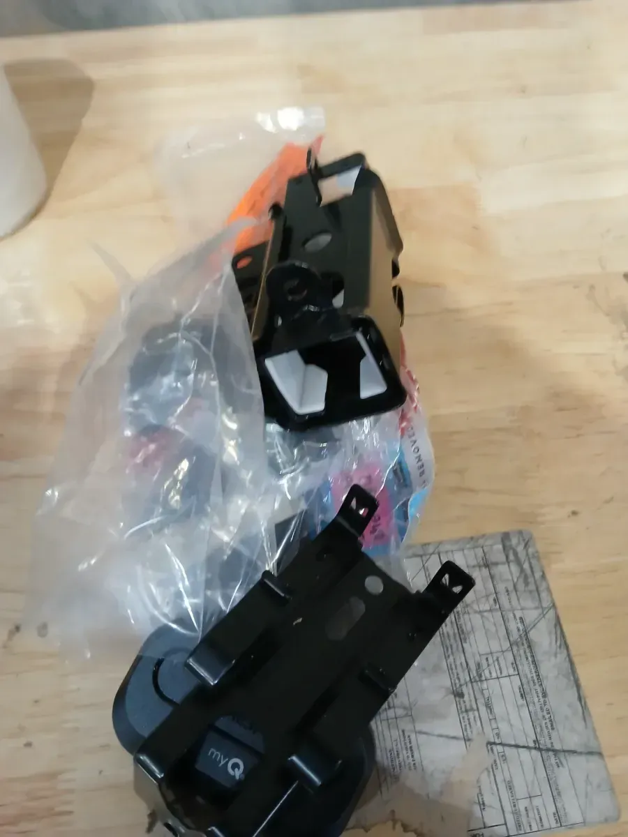 Chamberlain 1/2 HP Smart Belt Drive Garage Door Opener with Battery Backup - image 6