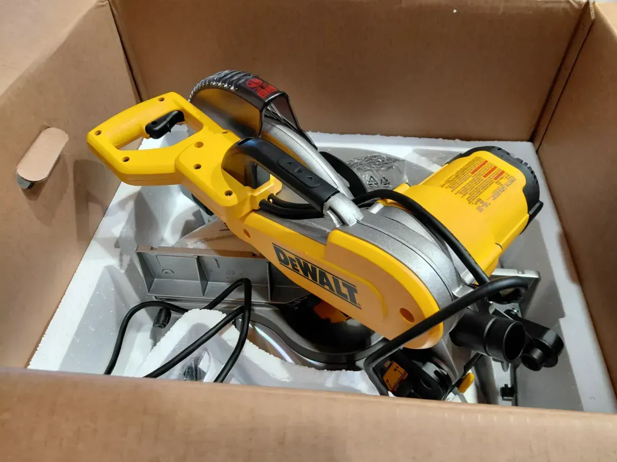 DEWALT 60V Lithium-Ion 12 in. Cordless Sliding Miter Saw (Tool Only) - image 3