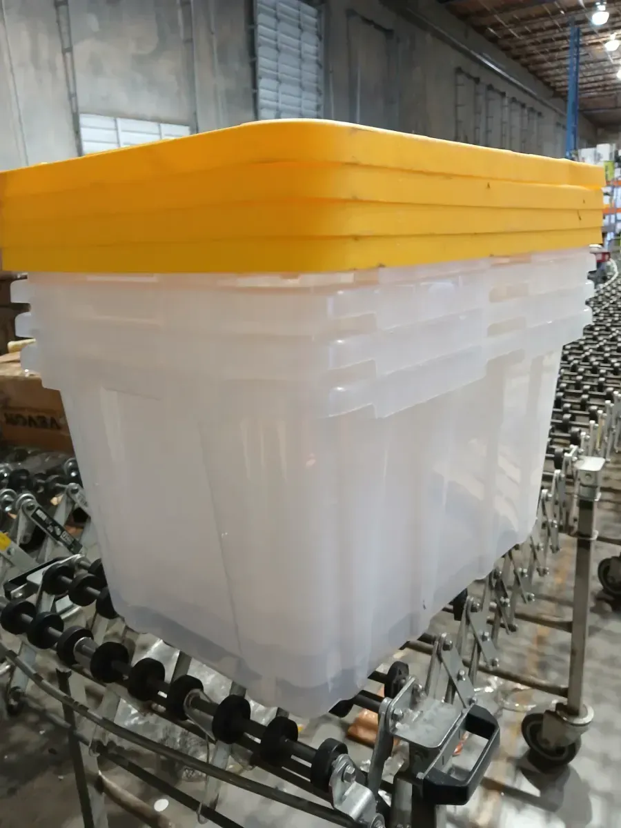 ***pack of 4*** HDX 27 Gal. Tough Storage Tote in Clear with Yellow Lid - image 4