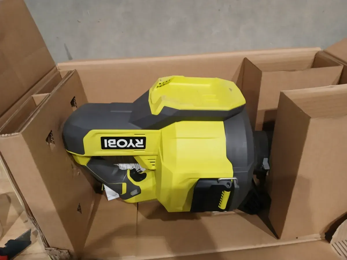 Ryobi ONE+ 18V 35' Cordless Drain Auger (Tool Only) - Model PCL457B - image 4