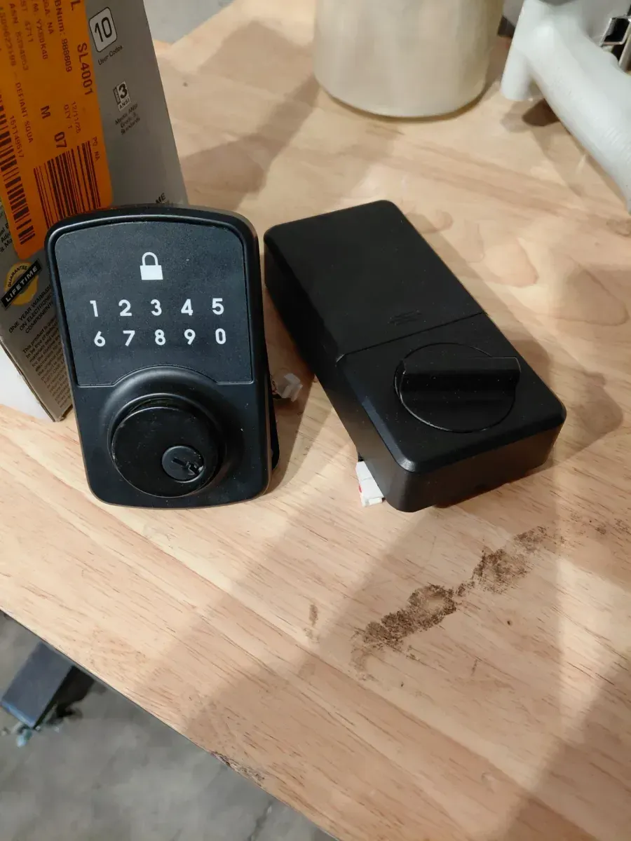 Defiant Square Matte Black Compact Touch Electronic Single Cylinder Deadbolt - image 2