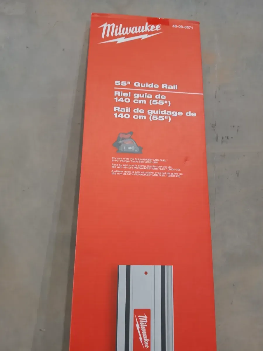 Milwaukee M18 FUEL 18-Volt Lithium-Ion Brushless Cordless 55 in. Track Saw Rail - image 3