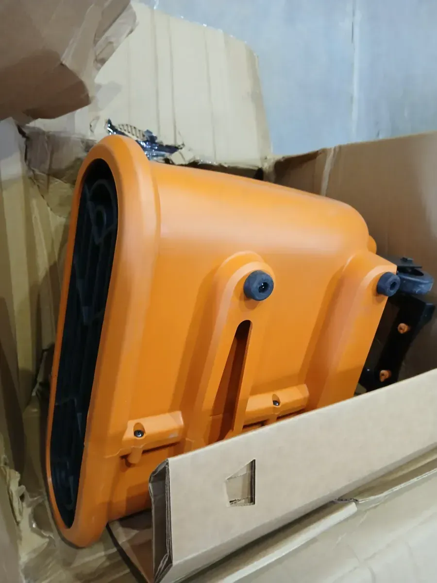 RIDGID 1625 CFM 3-Speed, Portable AM2560 Air Mover Blower Fan with Collapsible Handle, Rear Wheels, Water Damage Restoration (RIDGID 12 Gal. 5.0 Peak HP NXT Shop Vacuum Wet Dry Vac with General Debris Filter, Locking Hose and Attachments HD1200) - image 4