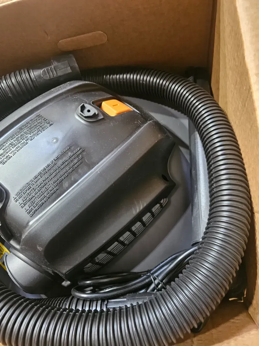 RIDGID 6 Gal. 3.5 Peak HP NXT Shop Vacuum Wet Dry Vac with General Debris Filter, Locking Hose and Attachments HD06001 - image 2