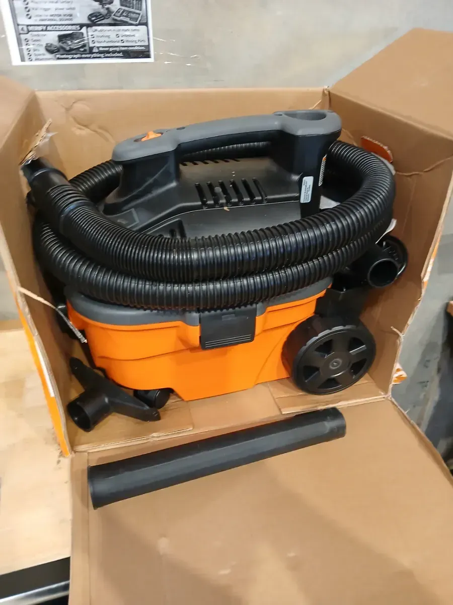 RIDGID 4 Gal. 5.0 Peak HP Portable Shop Vacuum Wet Dry Vac with Fine Dust Filter, Locking Hose and Attachments WD4070 - image 6