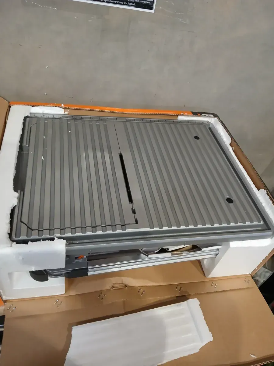 RIDGID 6.5-Amp 7 in. Blade Corded Table Top Wet Tile Saw - image 4