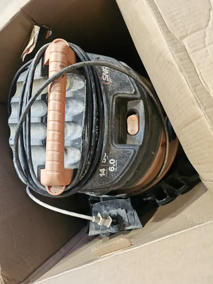 RIDGID 16 Gal. 5.0 Peak HP NXT Shop Vacuum Wet Dry Vac with General Debris Filter, Locking Hose and Attachments HD1640 - image 2