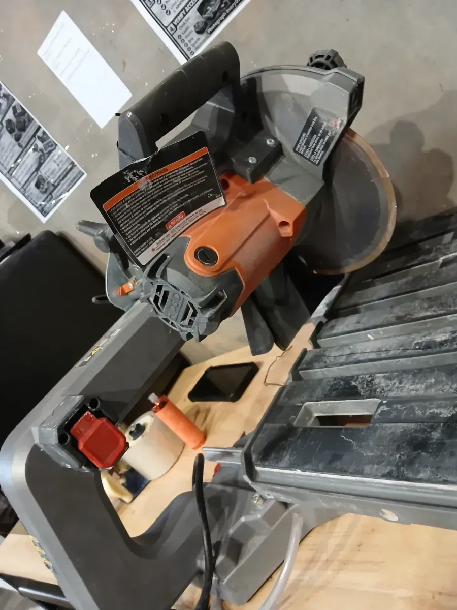 RIDGID 12 Amp 8 in. Blade Corded Wet Tile Saw with Extended Rip - image 3