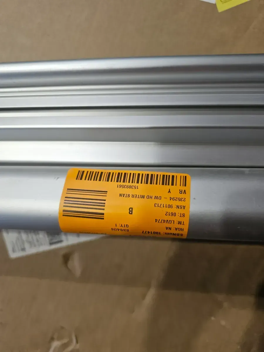 DEWALT 29 lbs. Heavy Duty Miter Saw Stand with 500 lbs. Capacity - image 4