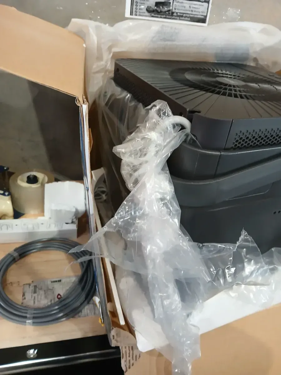 Midea 50 pt. Cube Dehumidifier with Pump up to 4,500 sq. ft. Most Efficient for Basement or Bedroom in Gray - image 5