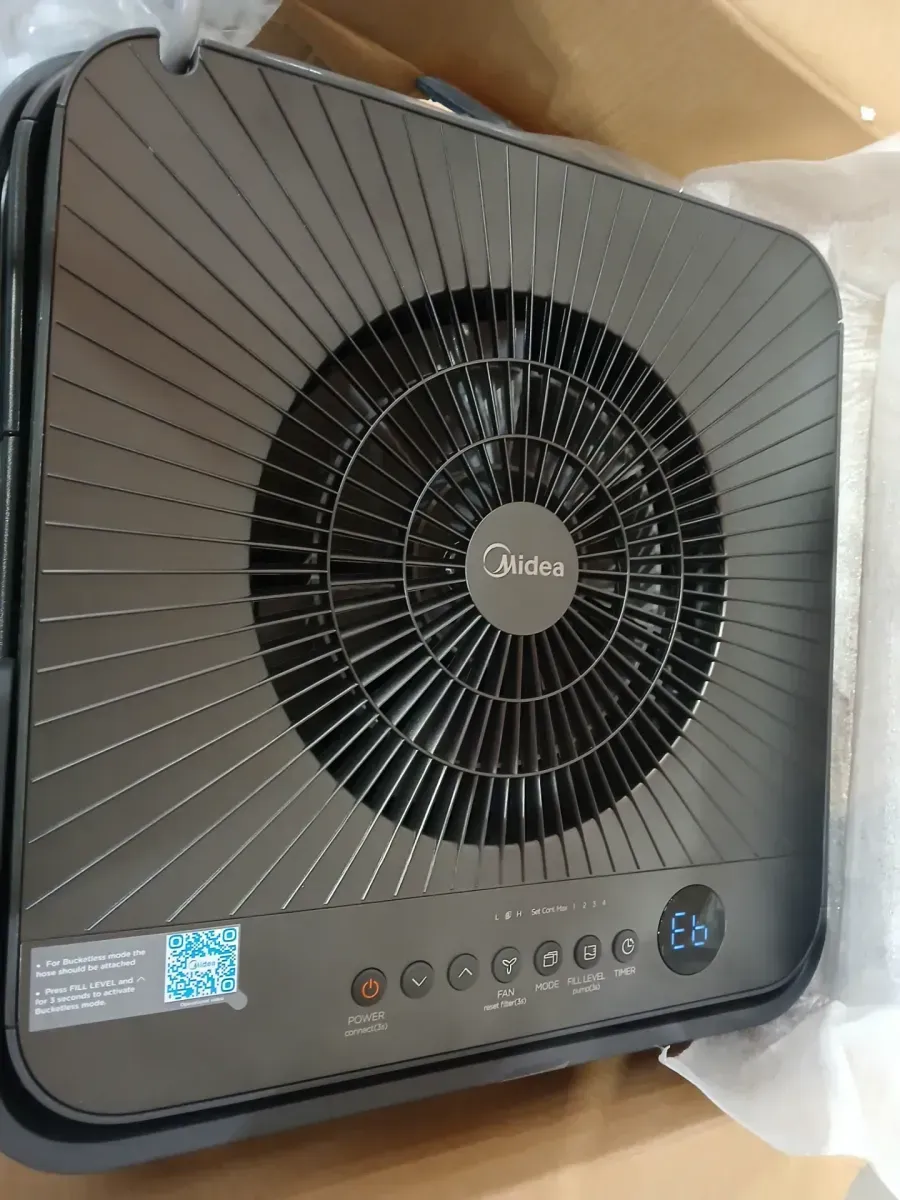 Midea 50 pt. Cube Dehumidifier with Pump up to 4,500 sq. ft. Most Efficient for Basement or Bedroom in Gray - image 4