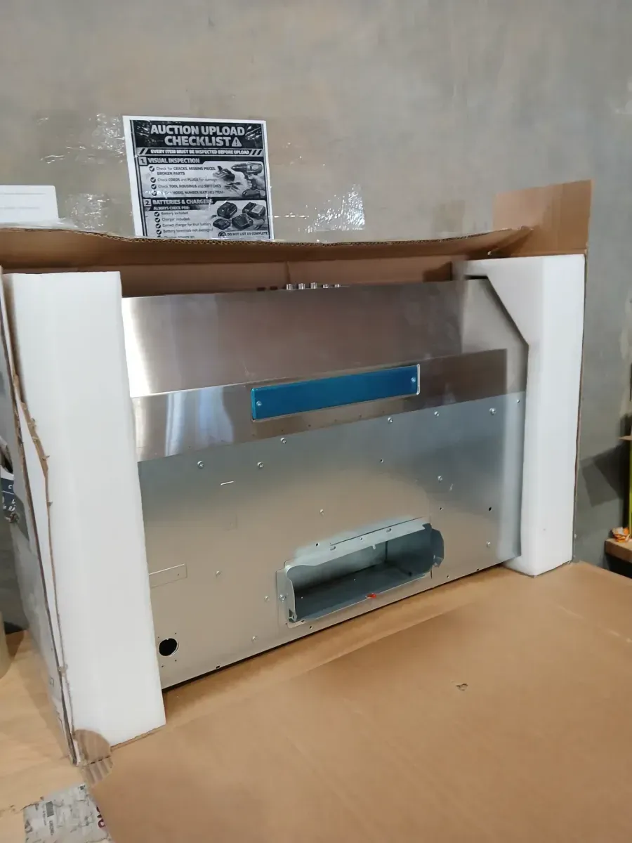 Vissani 30 in. 320CFM Convertible Under Cabinet Range Hood in Stainless Steel - image 3