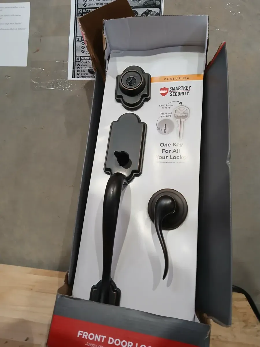 Kwikset Prague Matte Black Dummy Door Handleset with Round Pismo Knob (Kwikset Arlington Venetian Bronze Single Cylinder Door Handleset with Tustin Door Handle Featuring SmartKey Security) - image 4