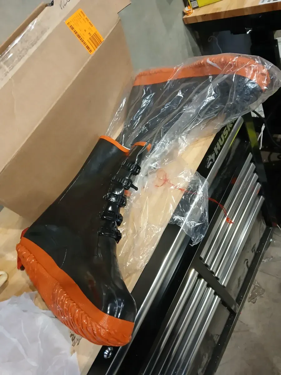 Honeywell Ranger HSL-4003 Men's Waterproof Rubber Slush Boots - image 1