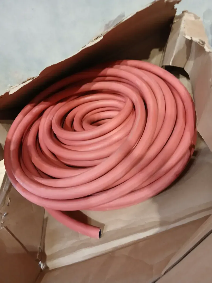 Milton 150 ft. 1/2 in. I.D. EPDM Rubber Air Hose - image 3