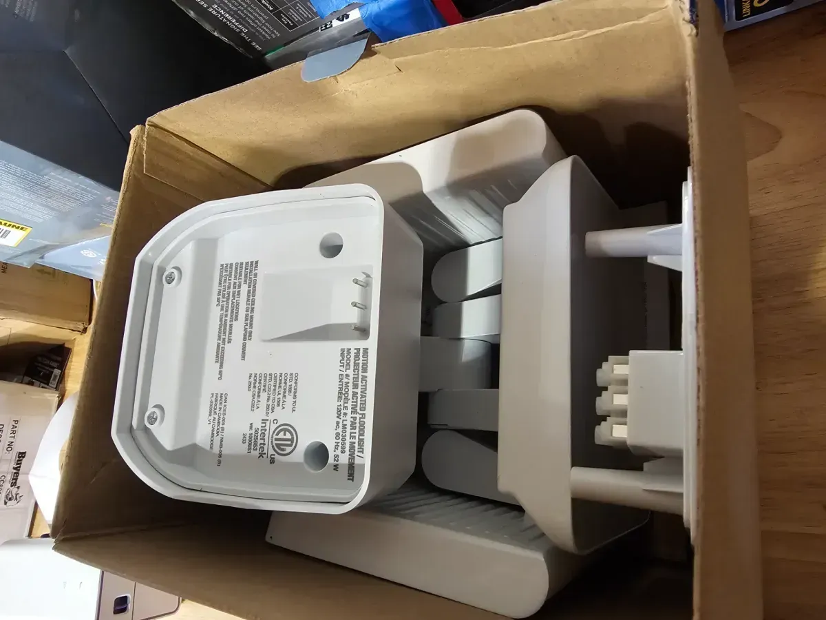 KODA 4200 Lumen White Motion Sensing Integrated LED Security Flood Light with Nightlight - image 2