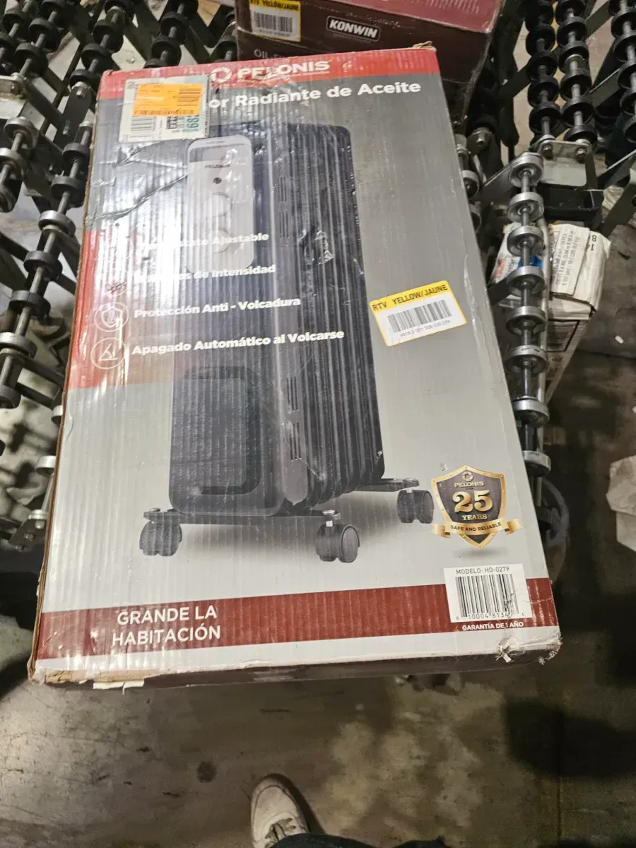 Pelonis 1,500-Watt Oil-Filled Radiant Electric Space Heater with Thermostat - image 2