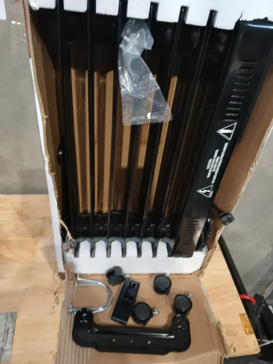 Konwin 1500-Watt Black Indoor Electric Oil-Filled Radiator Convection Radiant Space Heater with Remote Control for Living Space - image 5