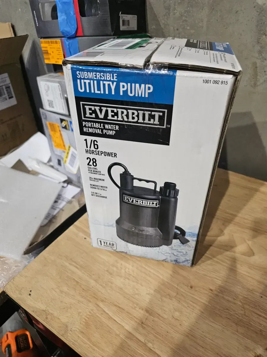 Everbilt Submersible Utility Pump - image 3