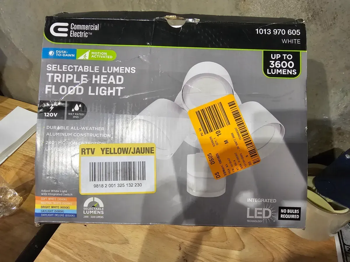 Commercial Electric 240° Motion Activated Dusk to Dawn Sensor White Outdoor Triple Head LED Security Flood Light 36-Watt 3600 Lumen - image 3