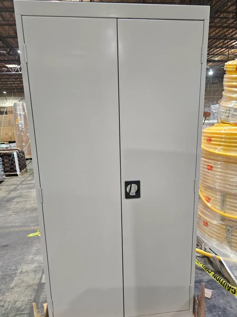 Sandusky  Elite Series 36 in. W x 72 in. H x 24 in. D 22-Gauge 5-Shelf Steel Freestanding Garage Storage Cabinet in Dove Gray (Sandusky Elite Series 36 in. W x 72 in. H x 24 in. D 22-Gauge 5-Shelf Steel Freestanding Garage Storage Cabinet in Dove Gray) - image 3