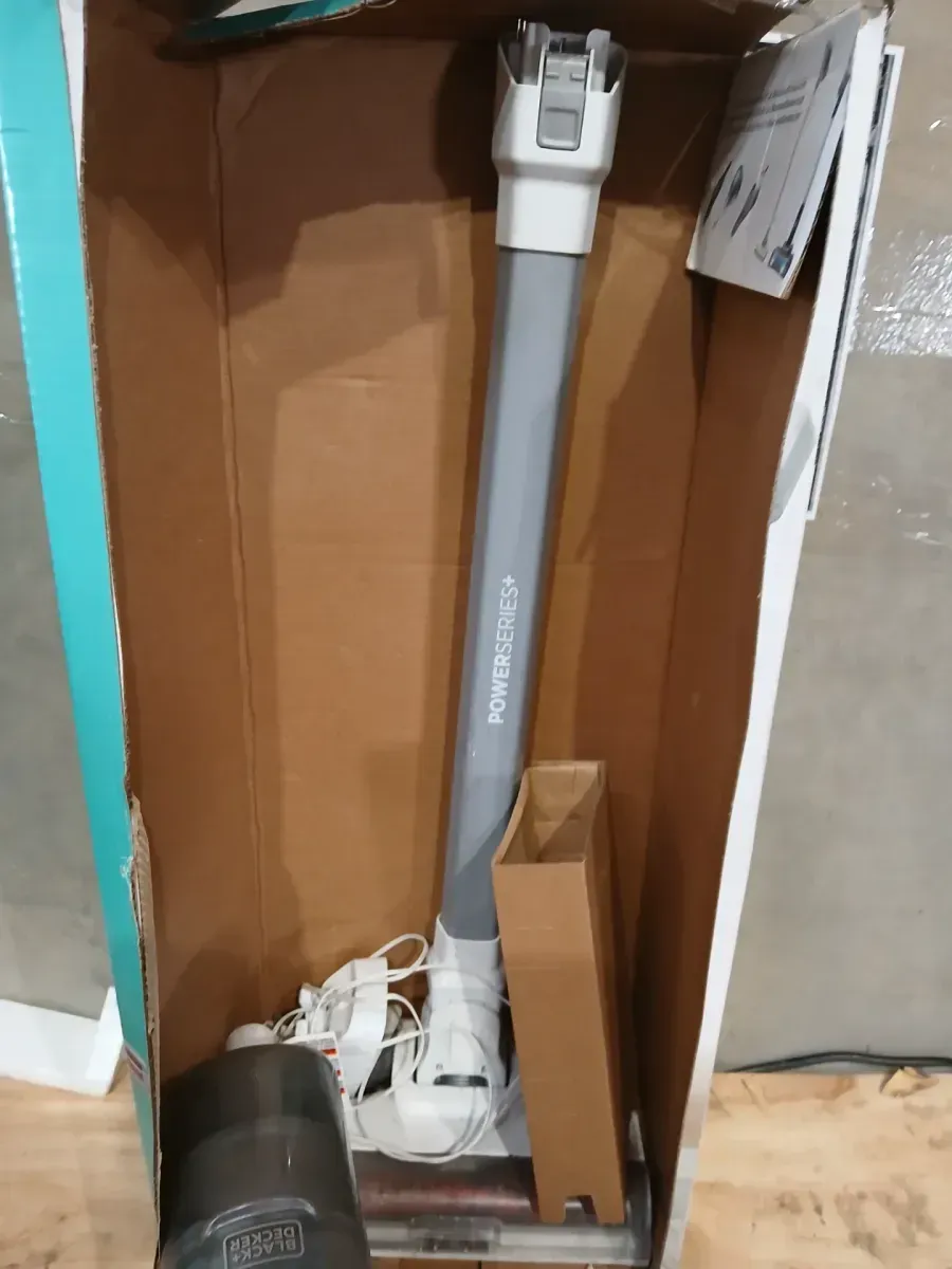 BLACK+DECKER POWERSERIES+ 20-Volt MAX Lithium-Ion Cordless Bagless Stick Vacuum Cleaner - image 5