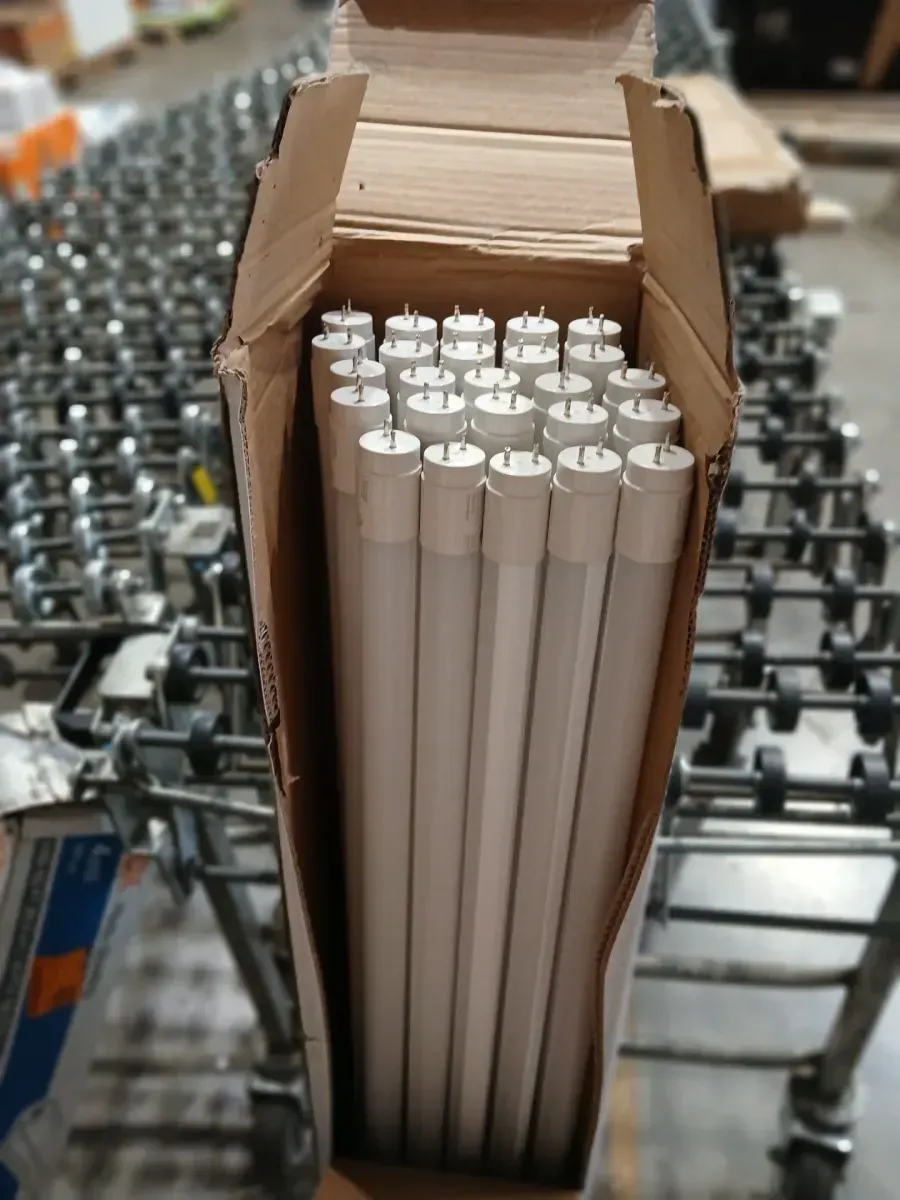 Feit Electric 18-Watt 4 ft. T8 G13 Type A Plug and Play Linear LED Tube Light Bulb, Daylight Deluxe 6500K (25-Pack) - image 3