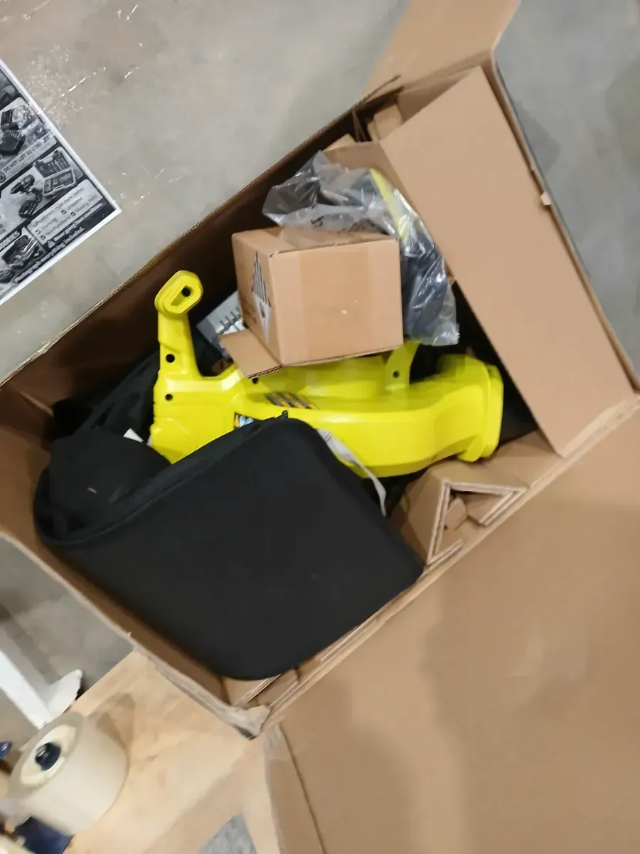 ***no funtional*** RYOBI 40V Vac Attack Cordless Leaf Vacuum/Mulcher with 5.0 Ah Battery and Charger - image 3